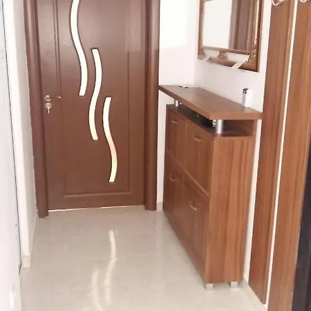 Apartment апартамент морска градина зорница